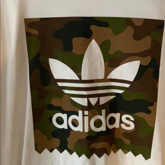 Adidas t-shirt - Picture 2 of 3